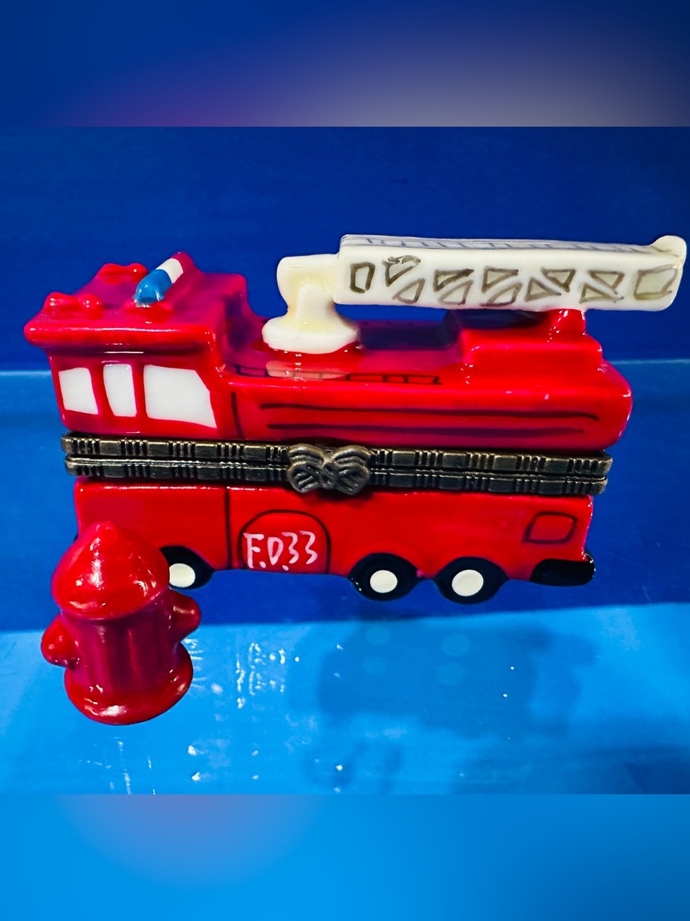 Red Fire Truck Ceramic Trinket Box with Fire Hydrant Inside 3”
